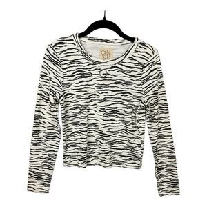 Chaser Zebra Print with Bull Horn Ring‎ Front Long Sleeve Cropped Top Size S NWT